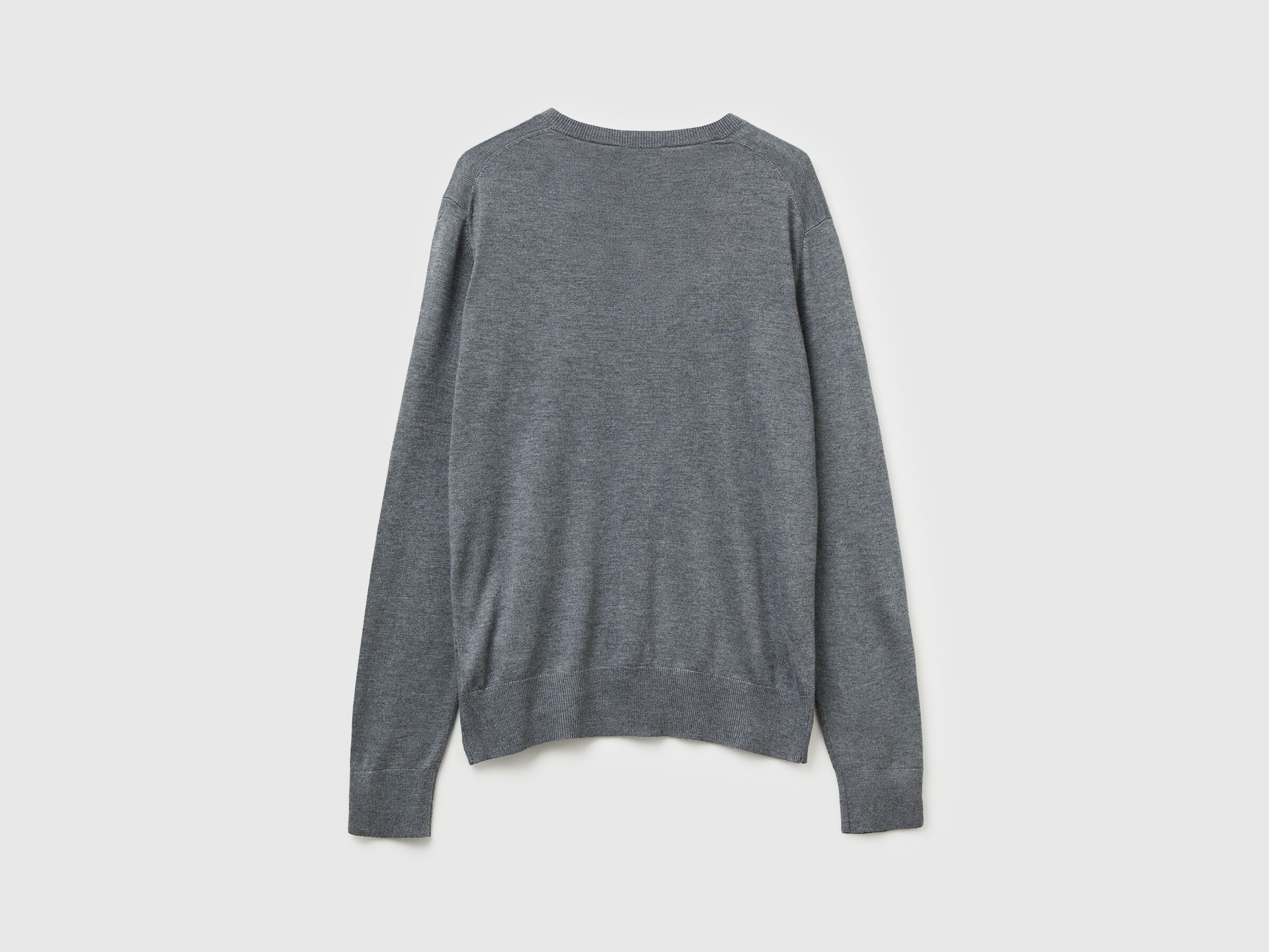 V NECK SWEATER L/S Women image number 6
